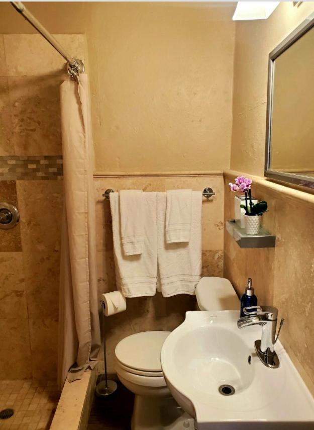 Crown Lotus Apartman Christiansted Kültér fotó